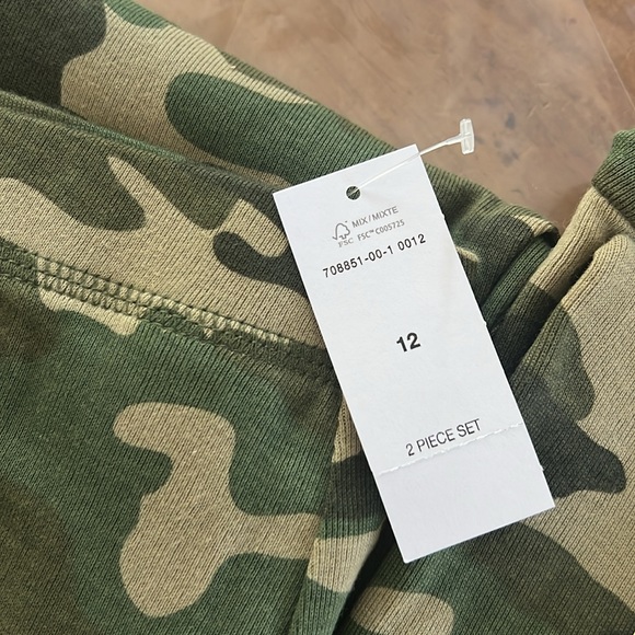 GAP KIDS Camo PJ set size 12 - Picture 8 of 10